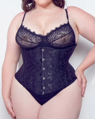 Brocatto Curvy